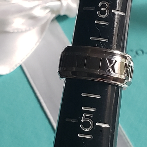 Tiffany & Co Sterling Silver Titanium  Atlas Ring - Picture 7 of 7